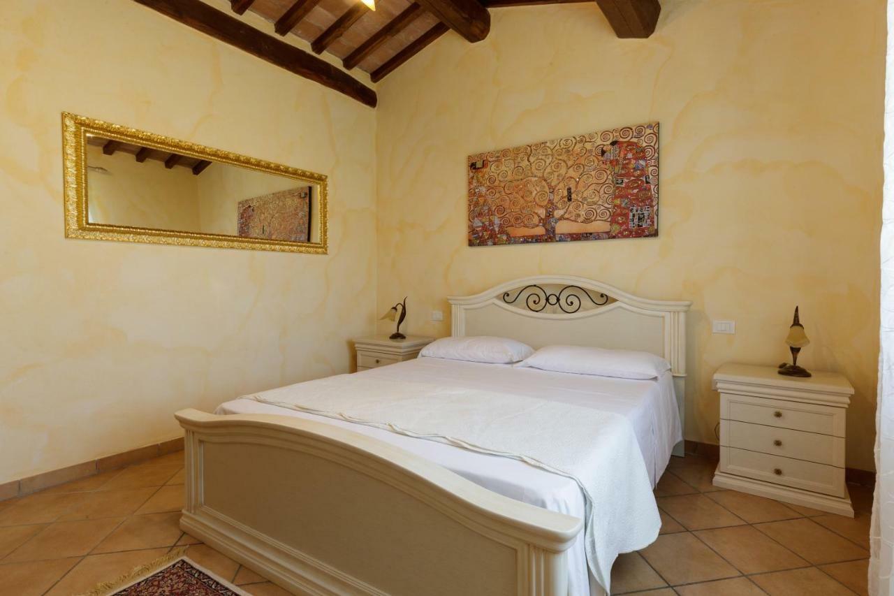 Villa Borgo dei Gigli Lamporecchio Esterno foto